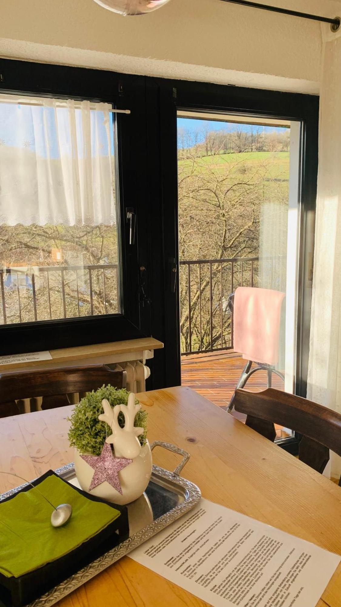 Appartement Haus Sonnenschein à Mespelbrunn Chambre photo